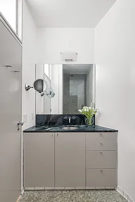 Sold by Compass | media 10