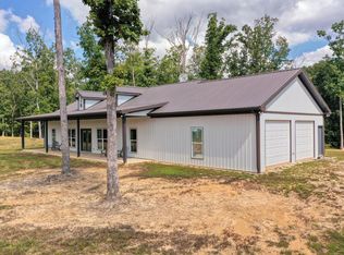 876 Hardin Rd, Camden, TN 38320
