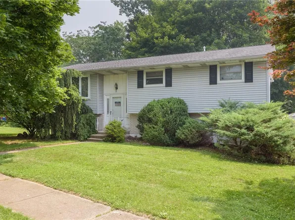3958 Washington St, Bethlehem, PA 18020