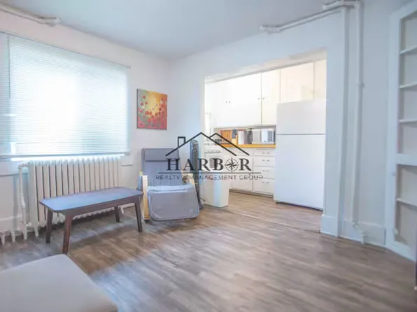 212 7th St NW #3, Rochester, MN 55901