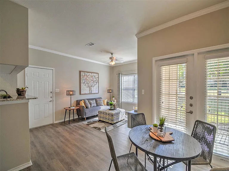 Dining Room Area