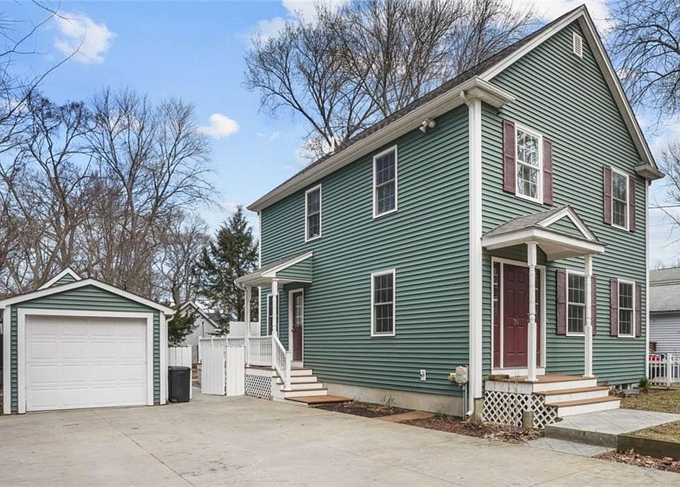 1st image of 79 Coral Rd