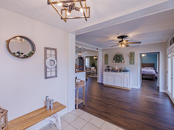 3rd image of 1620 Clouds Ford Rd