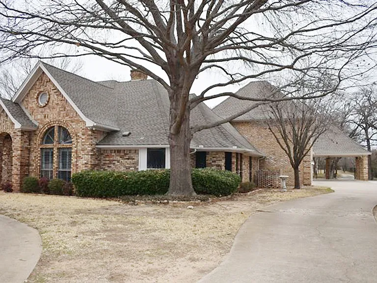 850 Ginger Ct — Photo 1