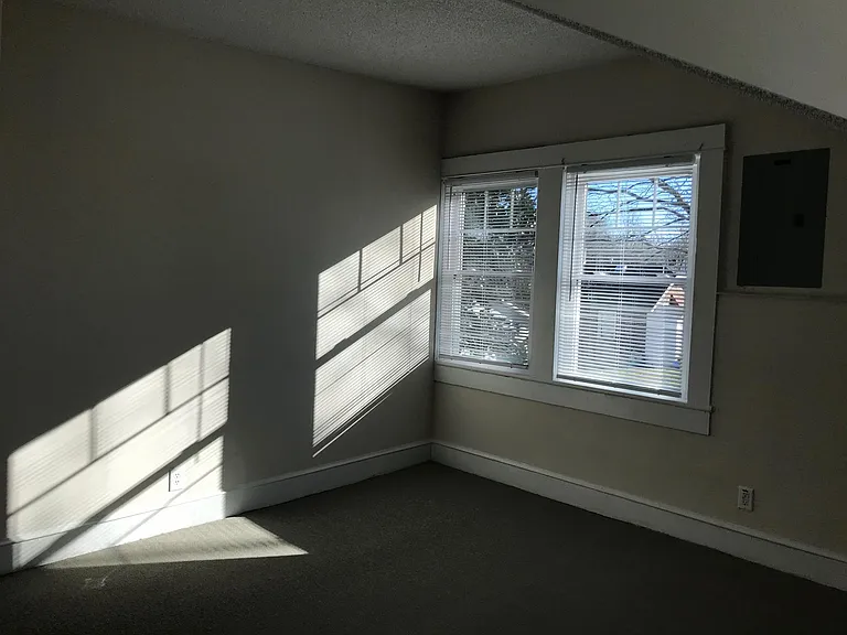 1219 Grace Ave #3 — Photo 3