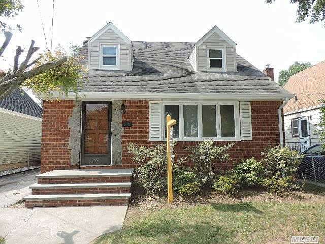 1st image of 540 11th Ave