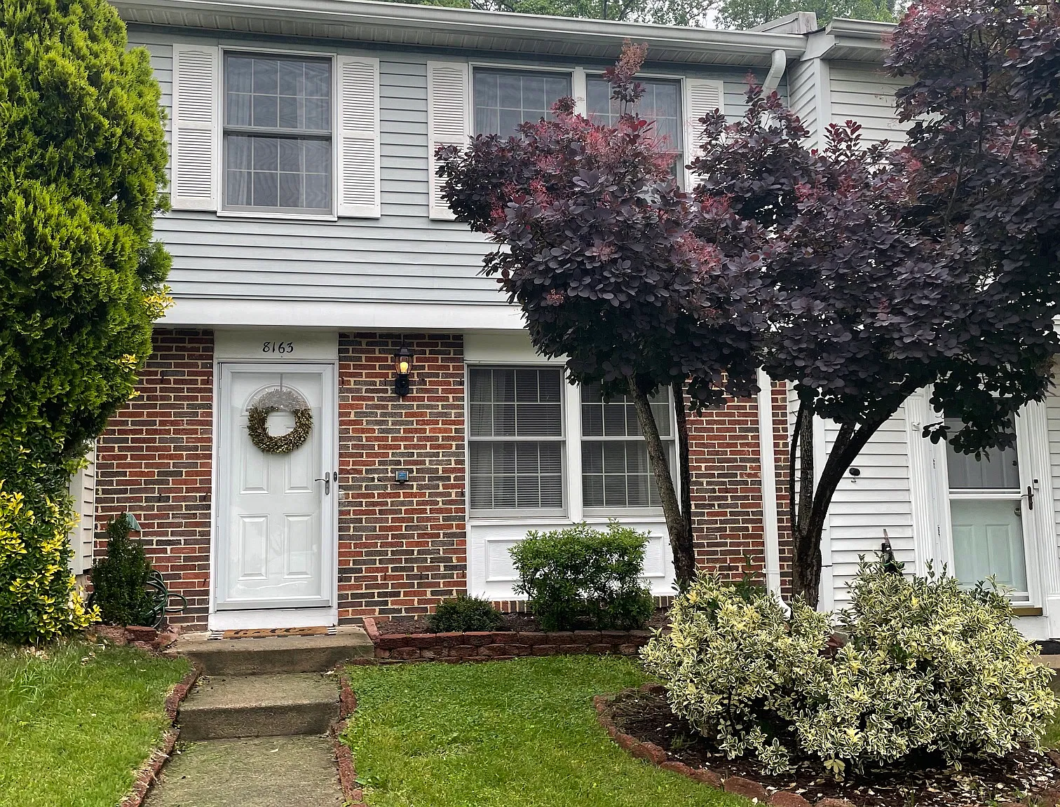 3 bed, 1.5 bath, 1220 sqft, $2,650 — Photo 1