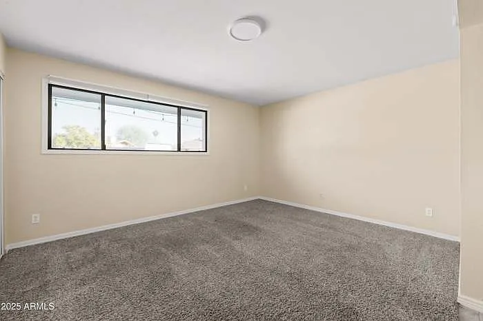 2715 S Rita Ln — Photo 18