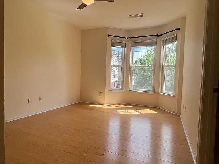 1550 Spring Gate Dr #8302 — Photo 26
