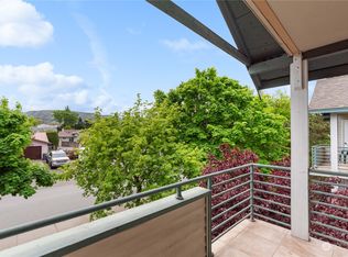 667 4th St NE APT L301, East Wenatchee, WA 98802