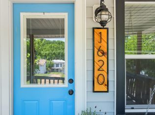 1620 Plunkett St, Staunton, VA 24401