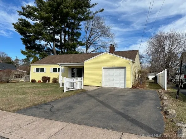 55 Conway Road, Manchester, CT 06042