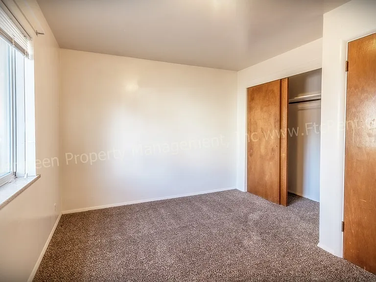 309 N Shields — Photo 11