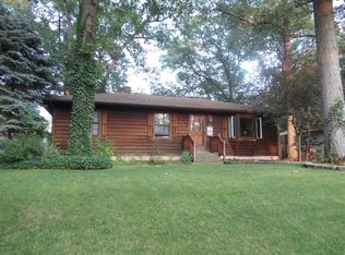 3902 Perry Ave SW, Wyoming, MI 49519