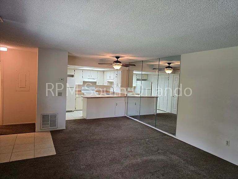 88 Windtree Ln #K — Photo 3