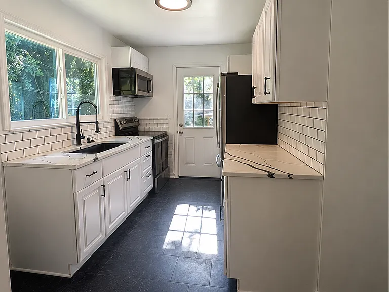 258 Burnt Mill Rd — Photo 1