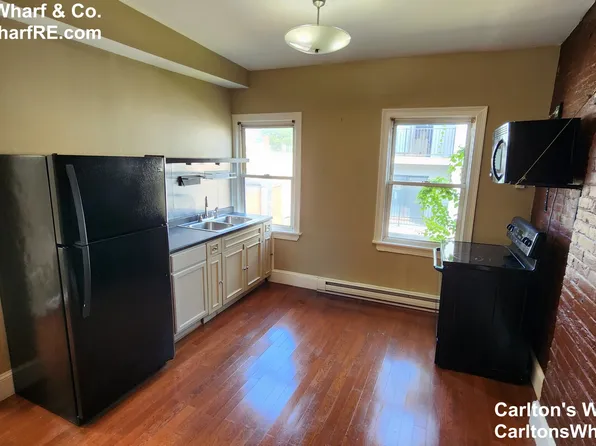 4 Wilbur Ct Floor 3, Boston, MA 02128