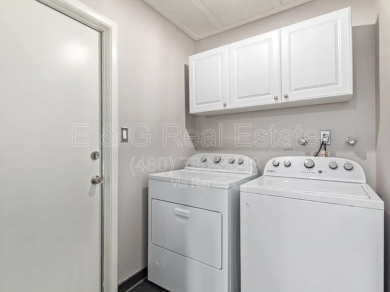 1640 E La Jolla Dr — Photo 30