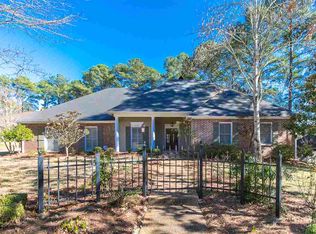 206 Crescent Ct, Brandon, MS 39047