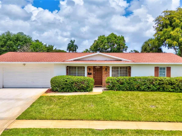 4031 Edgewood Place, Coconut Creek, FL 33066