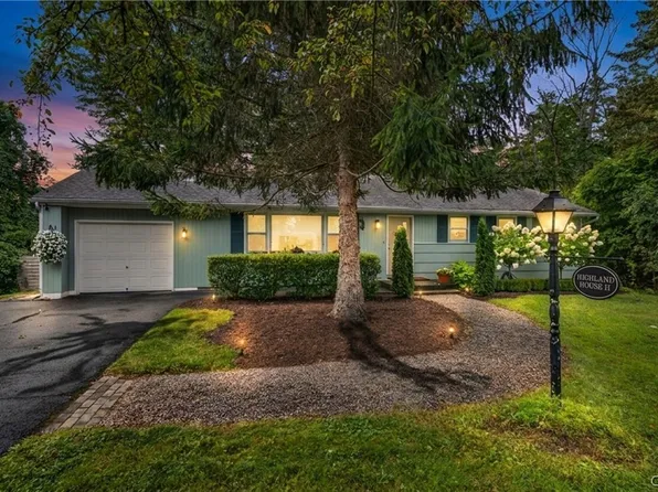 3931 Highland Ave, Skaneateles, NY 13152