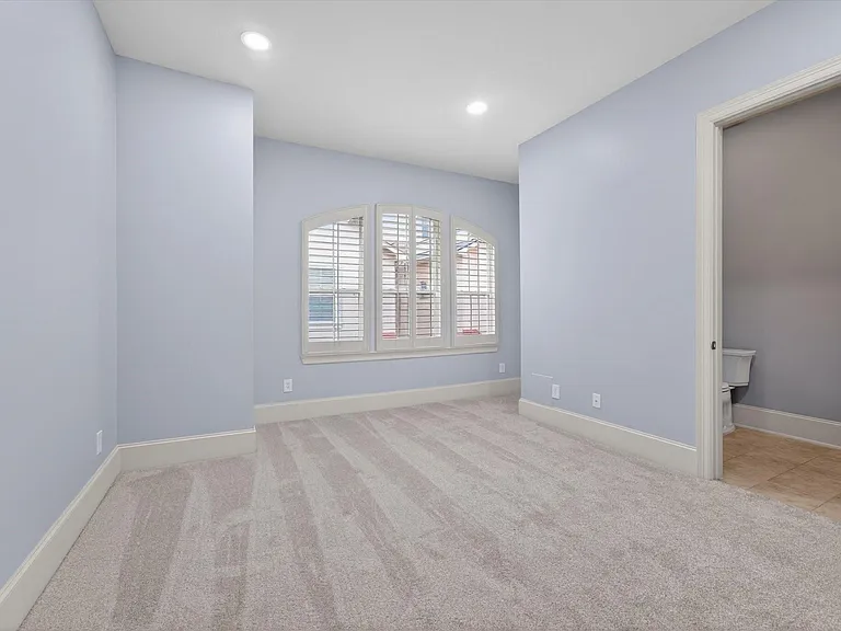 931 W 23rd St #I — Photo 25