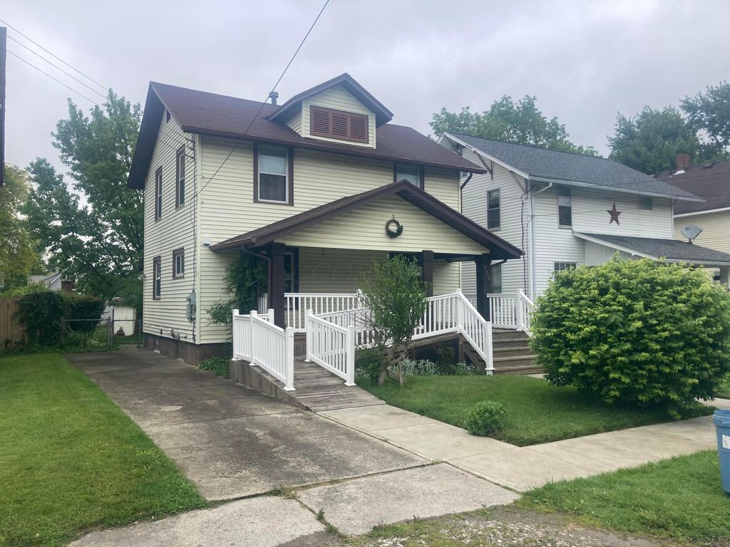 Real estate listing image