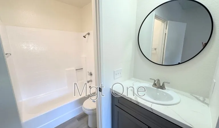 18902 Canyon Hill Dr — Photo 14