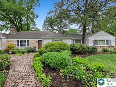 3211 Chestnut Dr S, Allentown, PA, 18104
