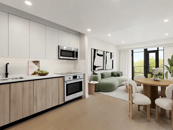 20-08 Steinway Street image 2 of 6