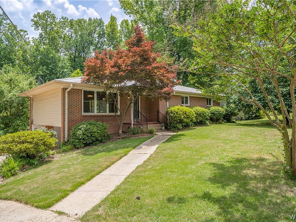1st image of 6 Beechwood Dr