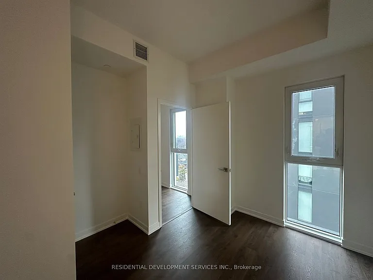 500 Wilson Ave #1110 — Photo 6