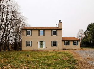 677 Georgetown Rd, Ronks, PA 17572