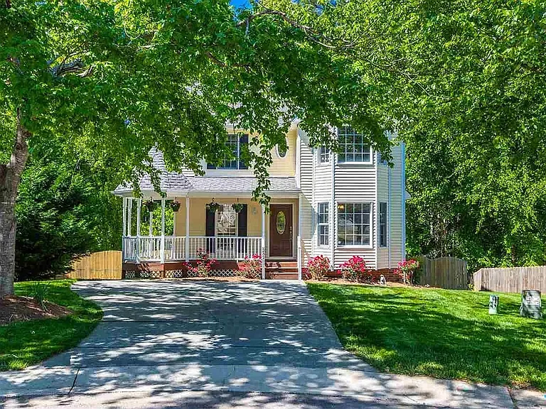 232 Whistling Swan Dr — Photo 1