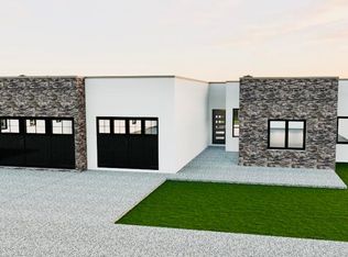 39720 N Central Ave, Phoenix, AZ 85086