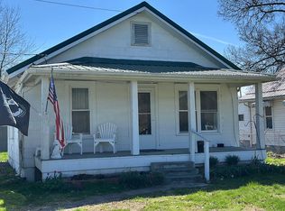2131 Chestnut St, Gallipolis, OH 45631