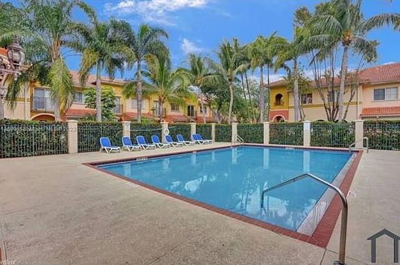 2nd image of 1212 Santa Catalina Ln #1212