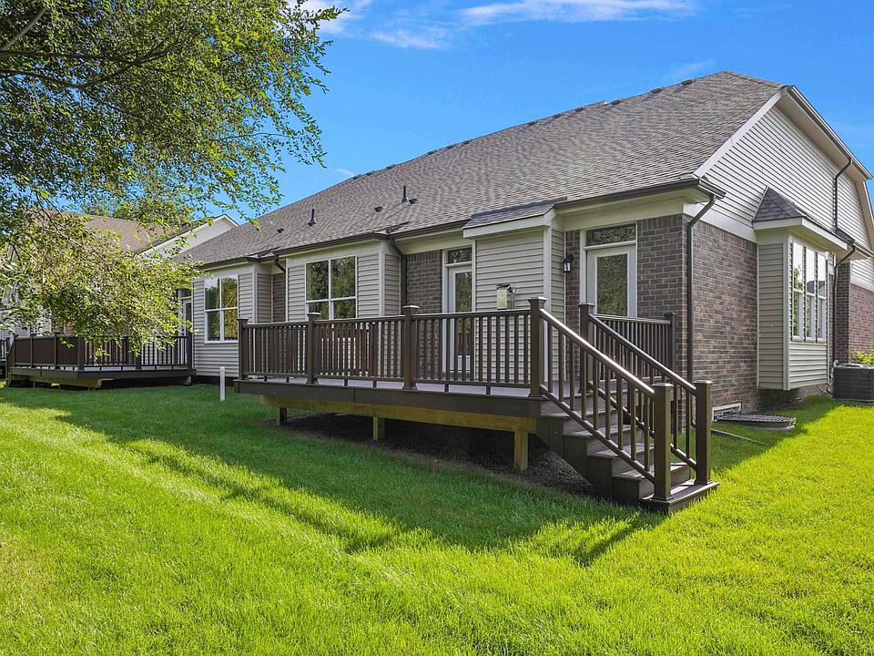 40679 Azalea Dr, photo 2