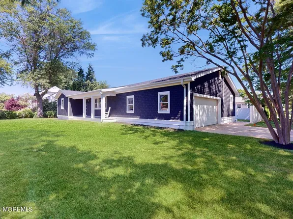 67 Hiawatha Avenue, Oceanport, NJ 07757