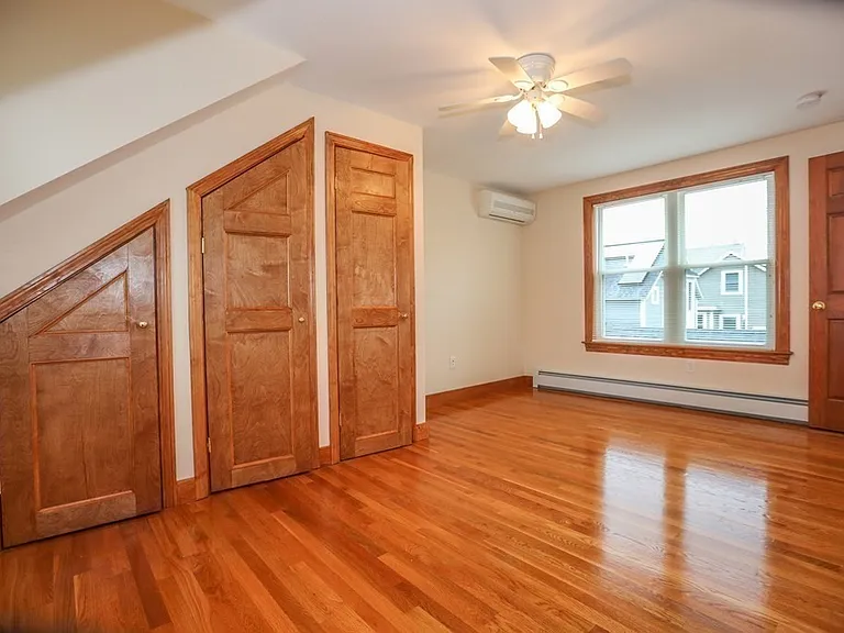 56 Water St #1 — Photo 10