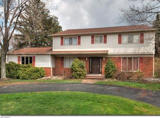 2669 Green Rd, Shaker Hts, OH 44122