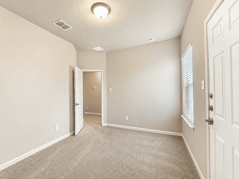 7220 Magnolia Vlg #201 — Photo 12