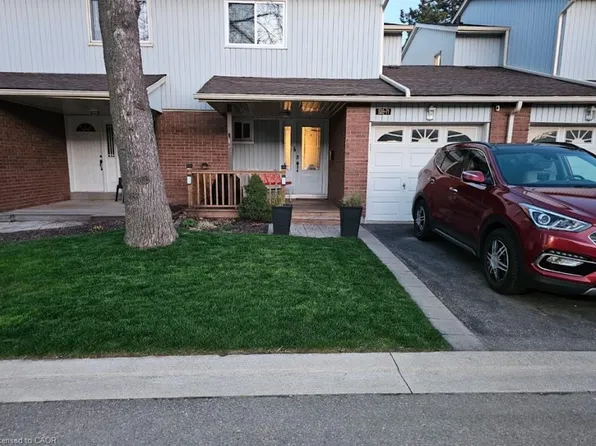 528 Sheraton Rd #71, Burlington, ON L7L 4B2