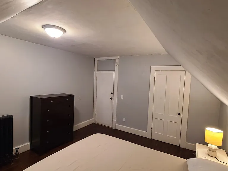 71 Vine St #6 — Photo 3