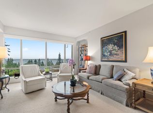 3105 Deer Ridge Dr #201, West Vancouver, BC V7S 4W1