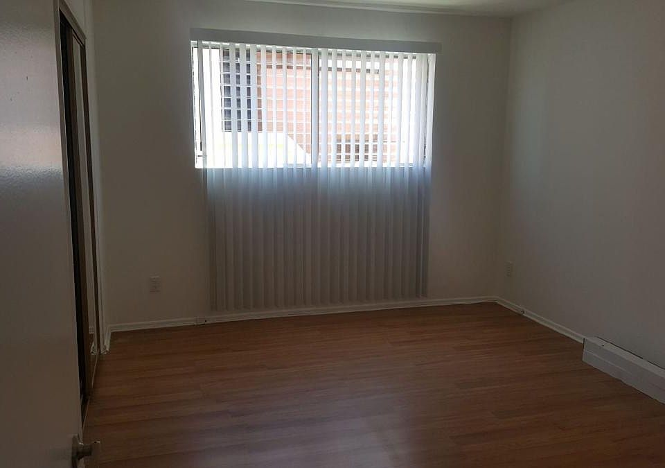 1st image of 817 S Manhattan Pl APT 1