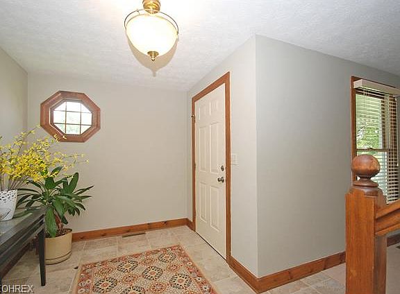 5th image of 32282 S Burr Oak Dr