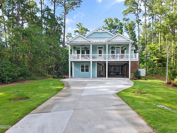 3rd image of 1505 W Yacht Drive