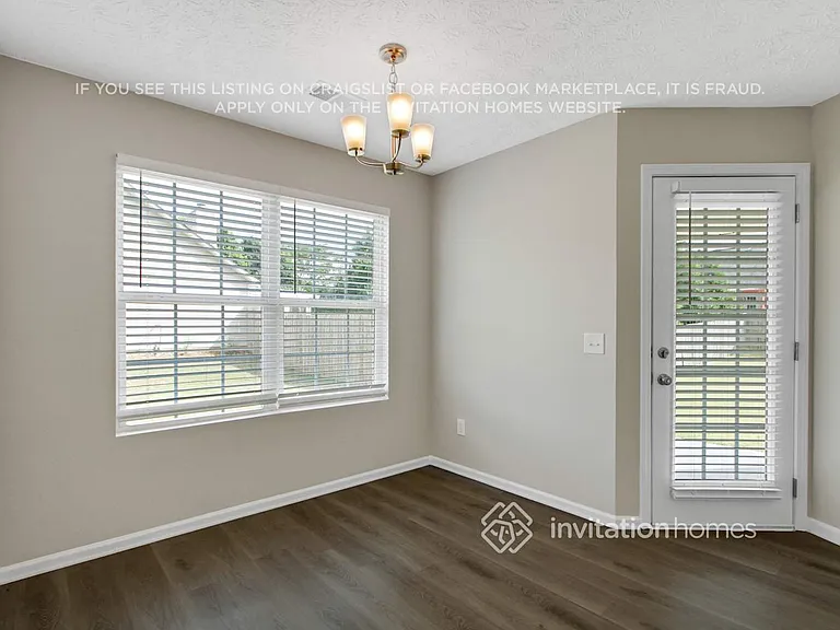 4035 Hollow Spring Trl — Photo 10