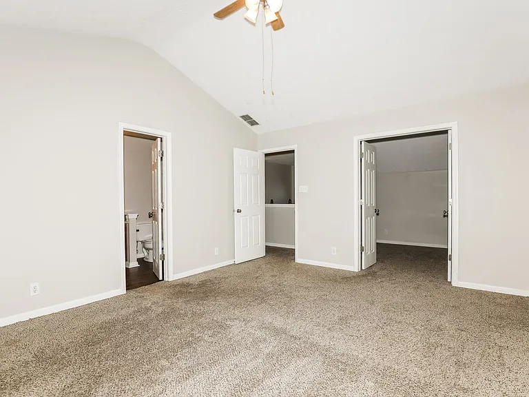 5287 Ivy Hill Dr — Photo 12